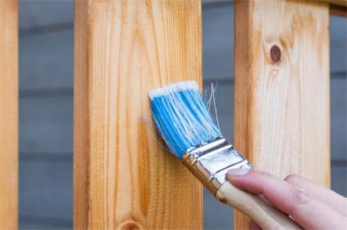 原木色实木家具可以不刷漆吗？_木器漆|大荷水性漆